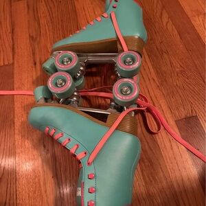Impala women’s roller skates
